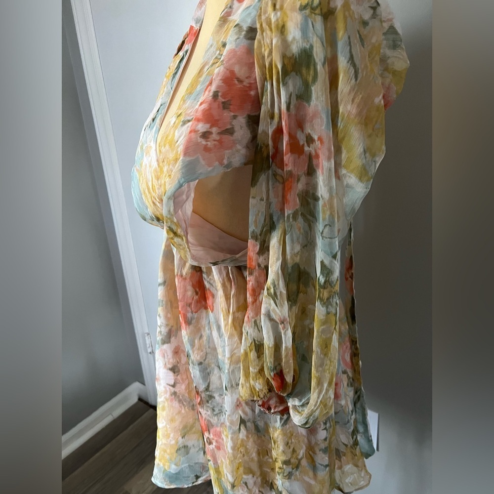 NWT All About May Woman’s Pastel Sheer Lightweight Boho Polyester Dress Size 6 - Picture 6 of 16